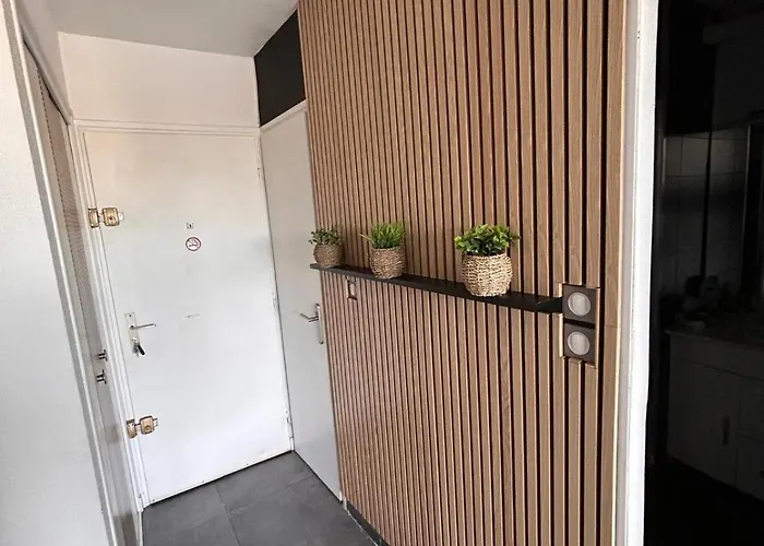 Naturiste Cap D'agde Héliopolis K 106